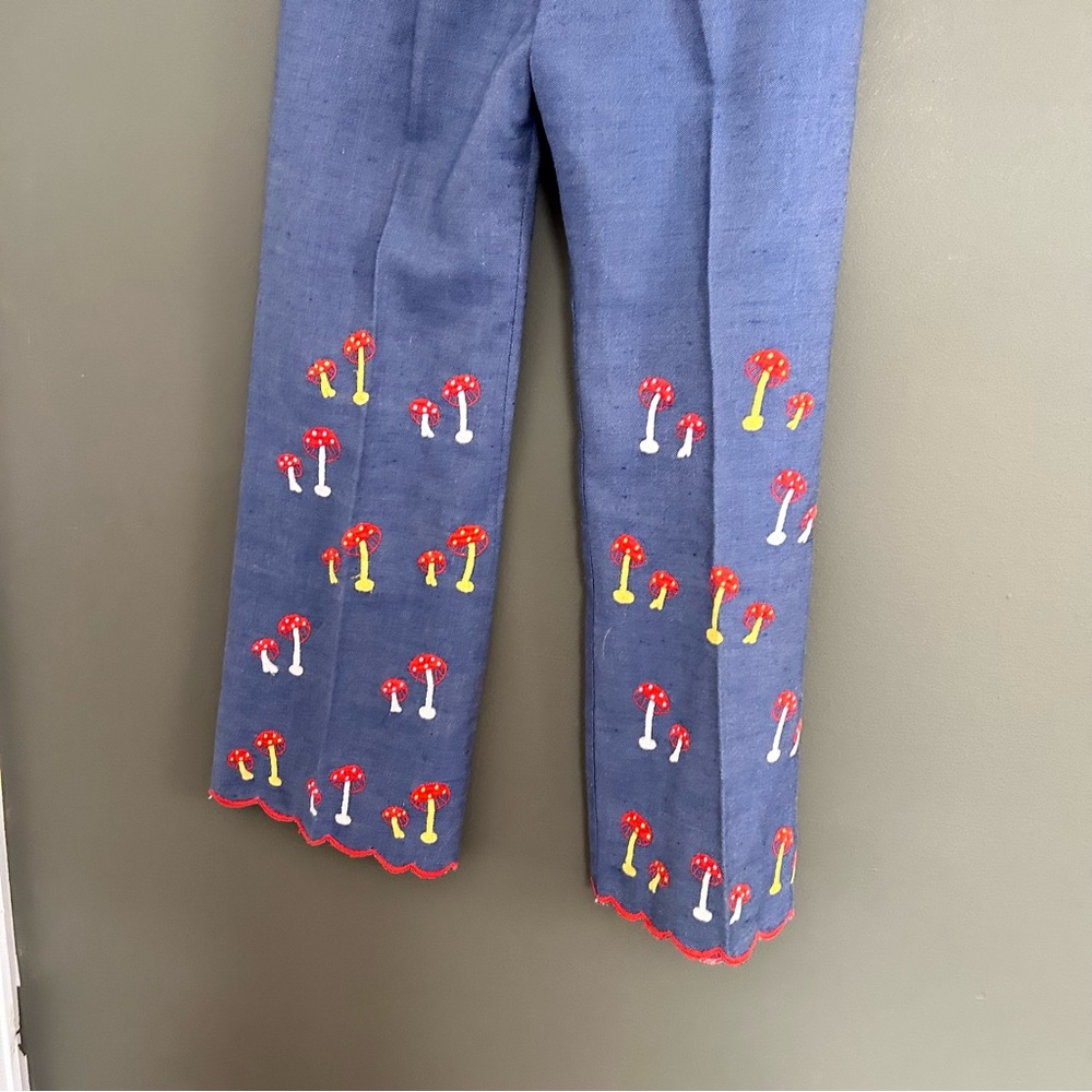 Vintage mushroom embroidered wide leg jeans - Picture 2 of 7